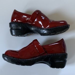 b.o.c. Clogs born Concepts Peggy Clog red patent leather 36.5 6 US